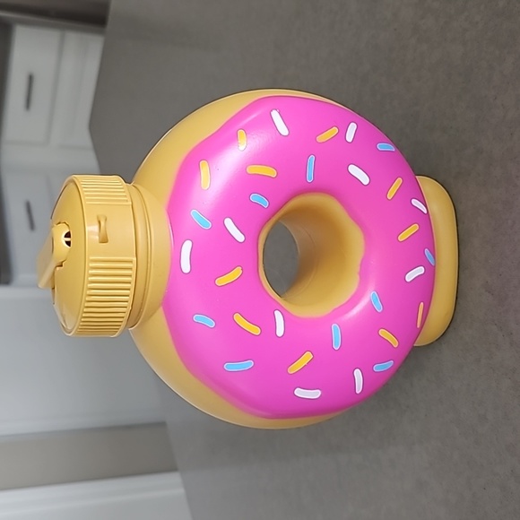 Universal Studios Simpsons Donut Flask - Picture 1 of 4